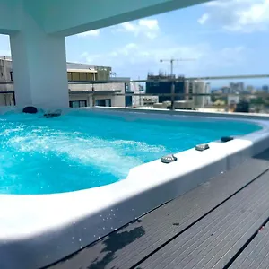  Apartment Downtown Luxury Naco: 2br 2ba Dominican Republic
